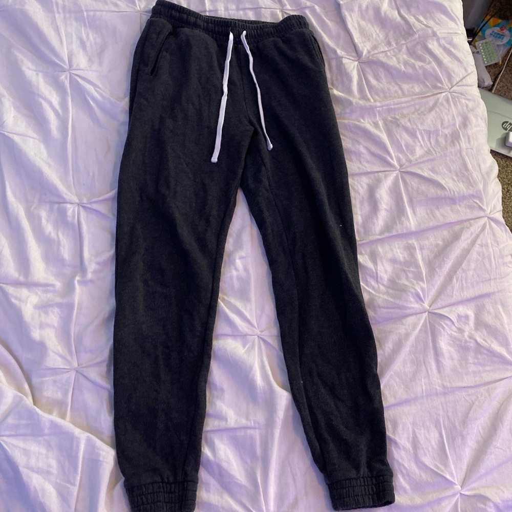 Grey joggers sweatpants.
